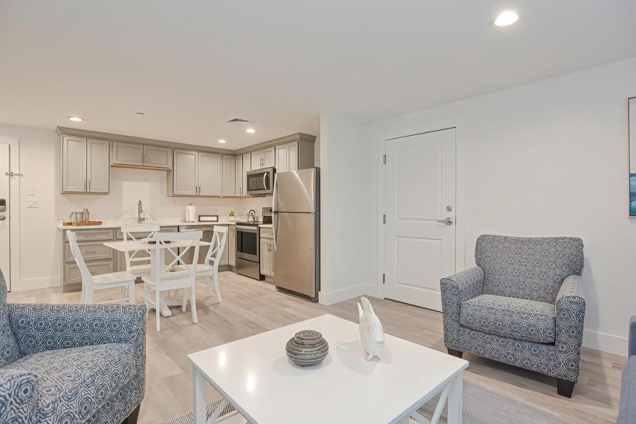 Downtown Plymouth Waterfront Luxury Condos Экстерьер фото