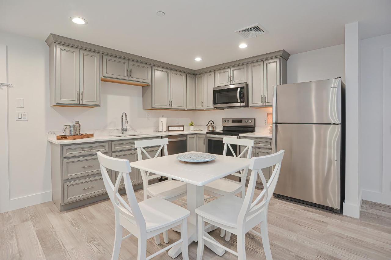 Downtown Plymouth Waterfront Luxury Condos Экстерьер фото